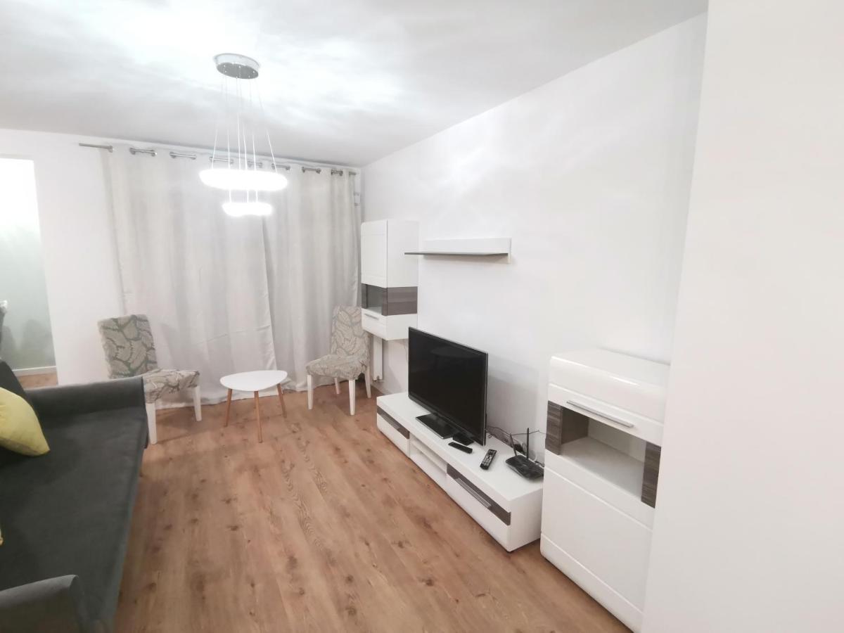 Maglonia Apartment วรอตซวาฟ ภายนอก รูปภาพ